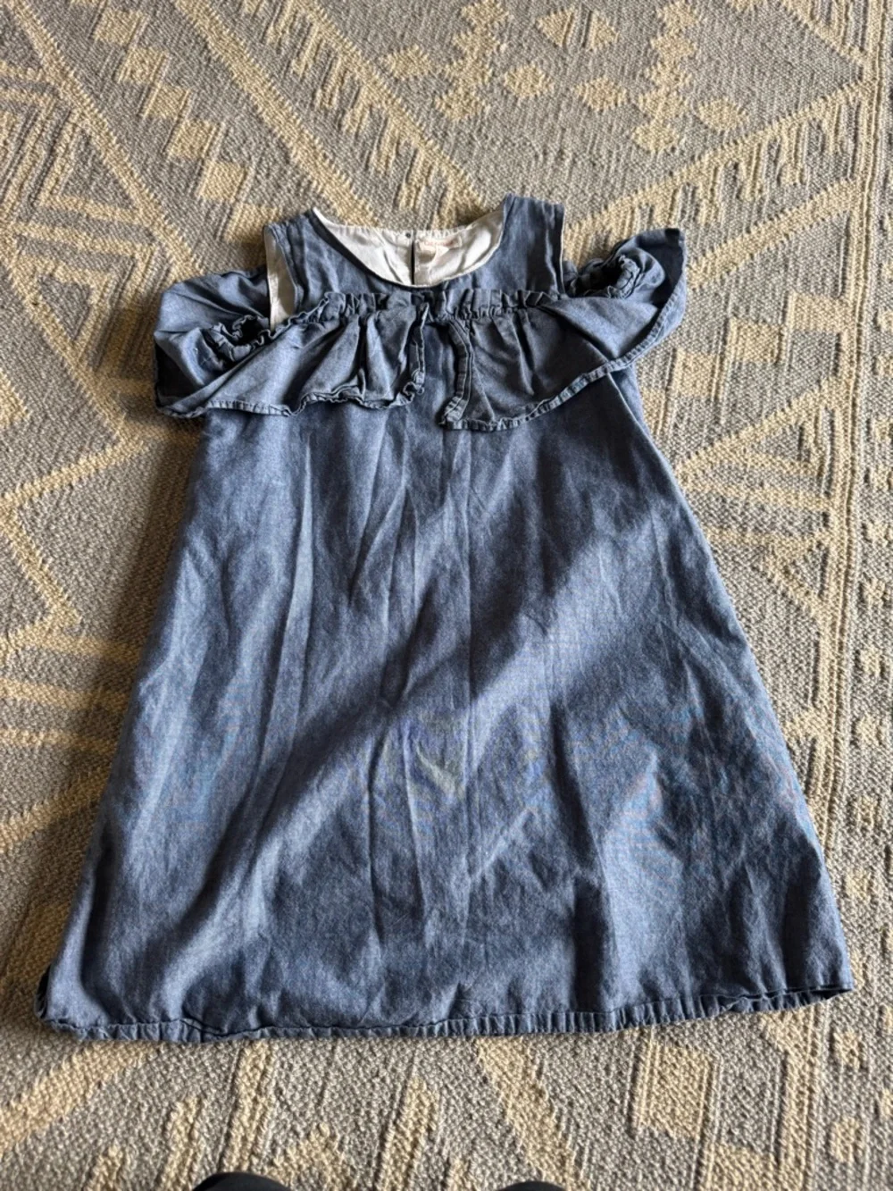 GAP cat jack